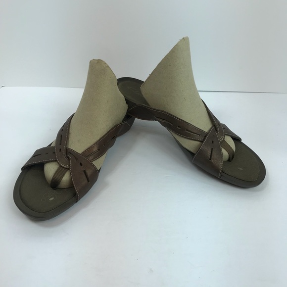 clark walking sandals womens